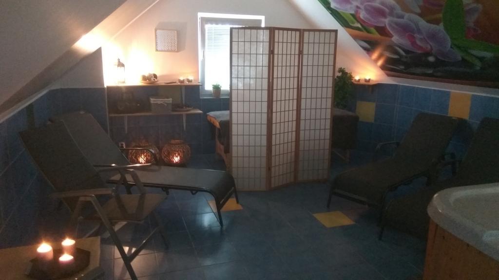 Pension & Restaurant Silma With Wellness Rychvald Ngoại thất bức ảnh